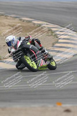 media/Sep-21-2025-Race Pace (Sun) [[98bf33ef95]]/Non Verified/1-Turns 9 and 10 (8am)/